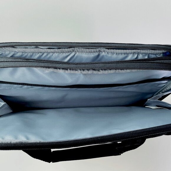 Dell New Pro Briefcase 15" Soft Carrying Case Laptop Notebook Genuine Tablet Bag - Picture 8 of 16